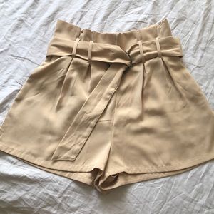 High waist paperbag shorts